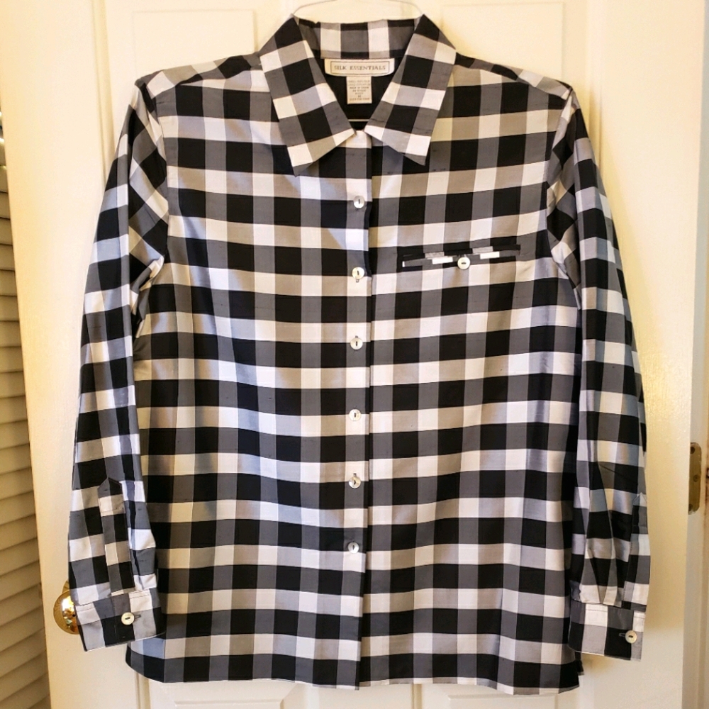 NWOT Silk Essentials  Black &White Checked Blouse